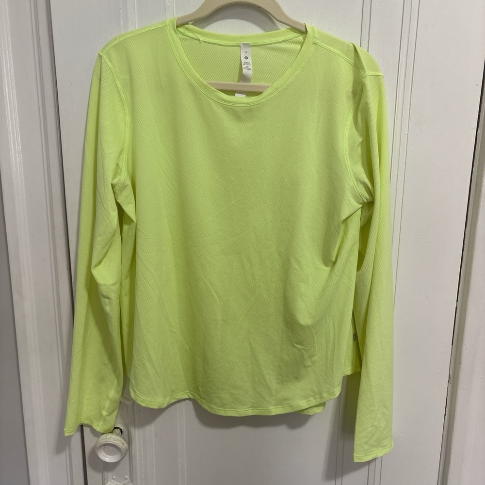 Lululemon Long Sleeve Top - Size 10